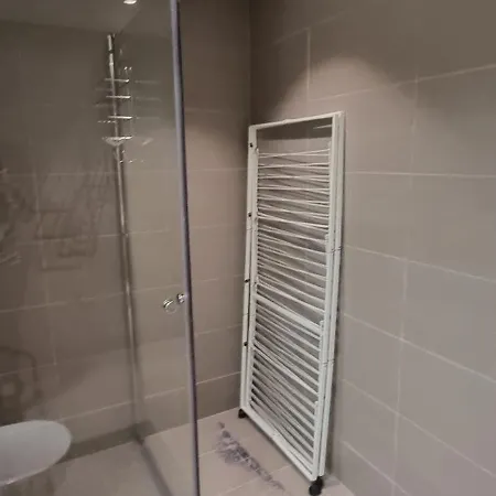 Habitación en casa particular 8sq Mts Seaside Lervig-park Stavanger