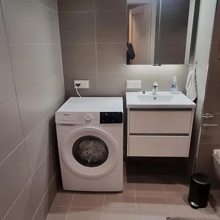 8sq Mts Seaside Lervig-park